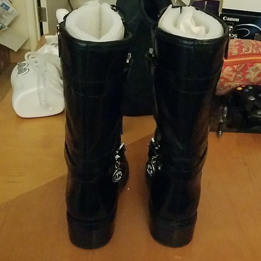 NIB Black MK Boots - Picture 3 of 3
